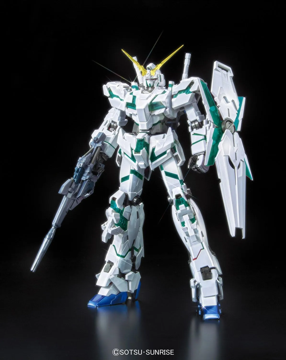 1/100 MG Unicorn Gundam (Red/Green Frame Twin Frame Edition) Titanium Finish