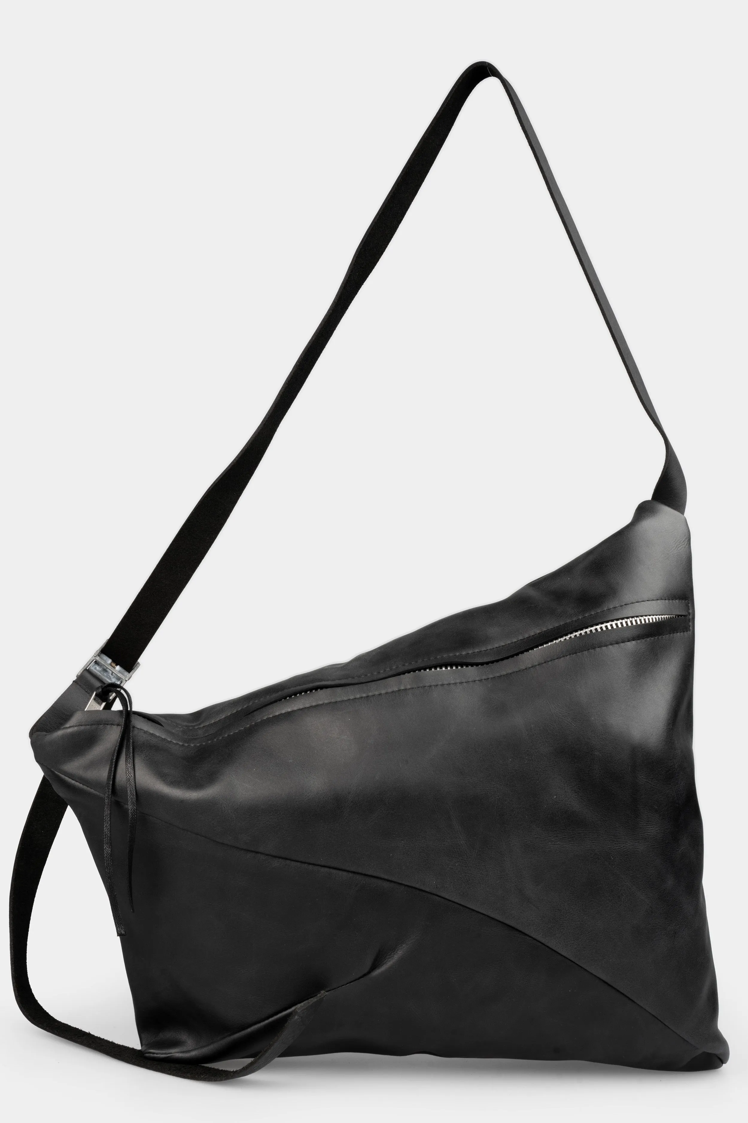 Large geometric leather shoulder bag | WERK 21P