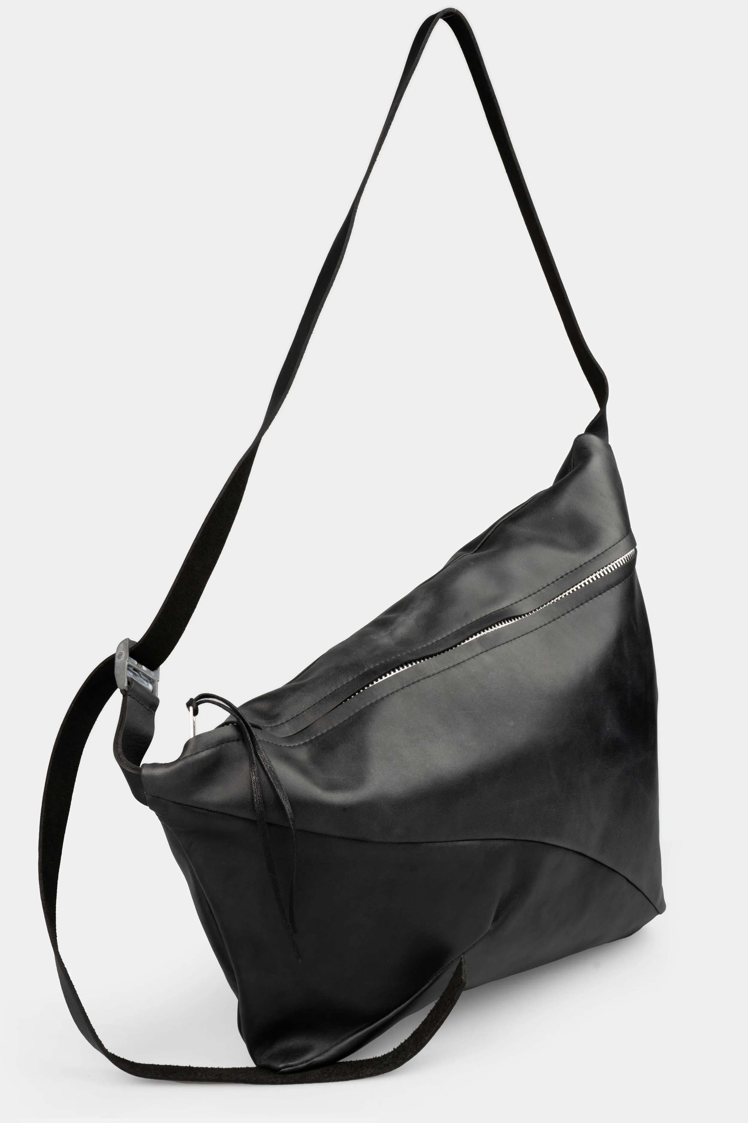 Large geometric leather shoulder bag | WERK 21P