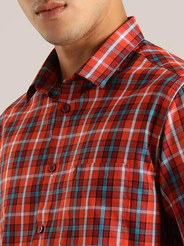 Men Checked Full Sleeve Cotton Blend Shirt