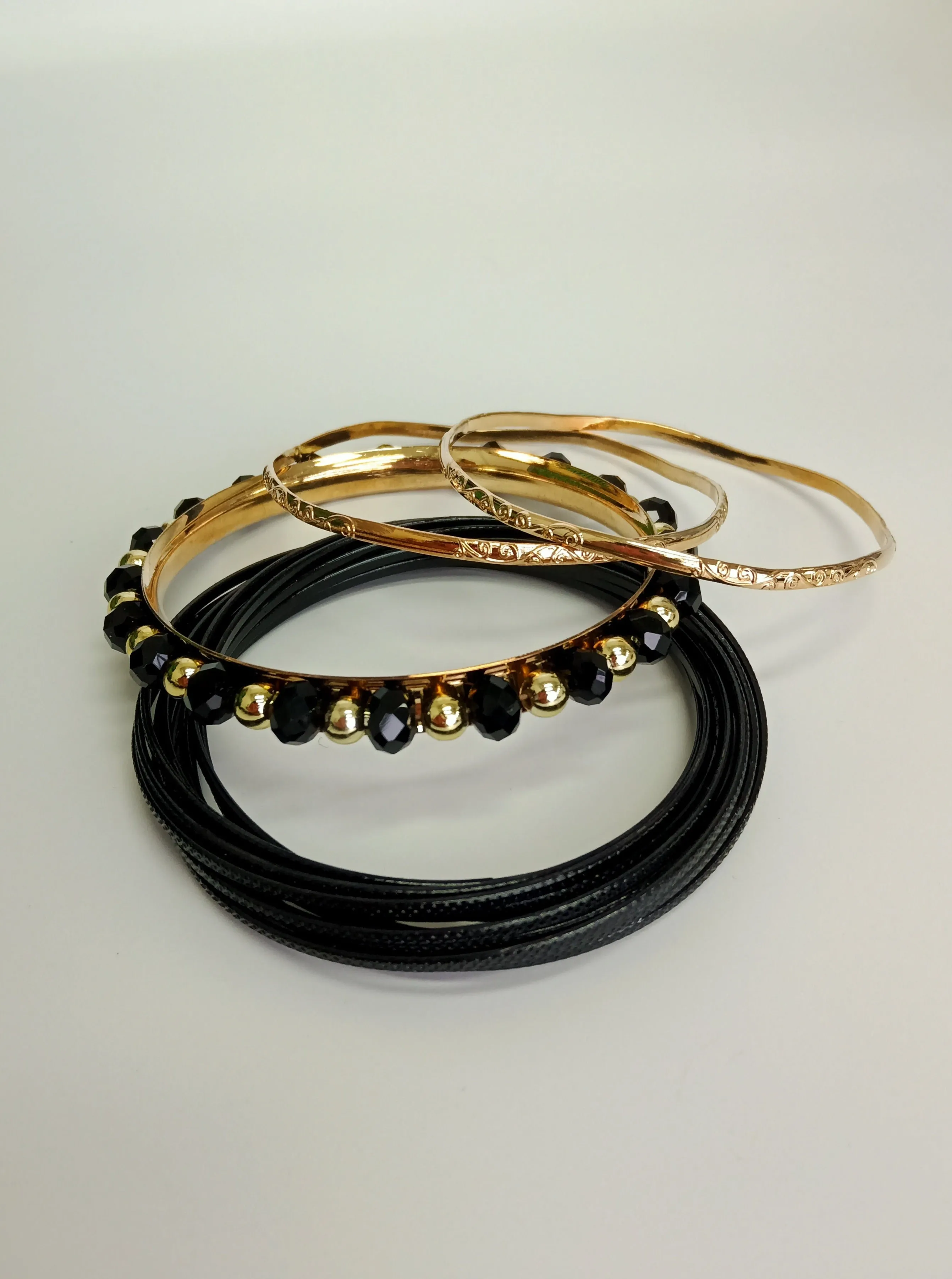 Onyx Majesty Bangle Set