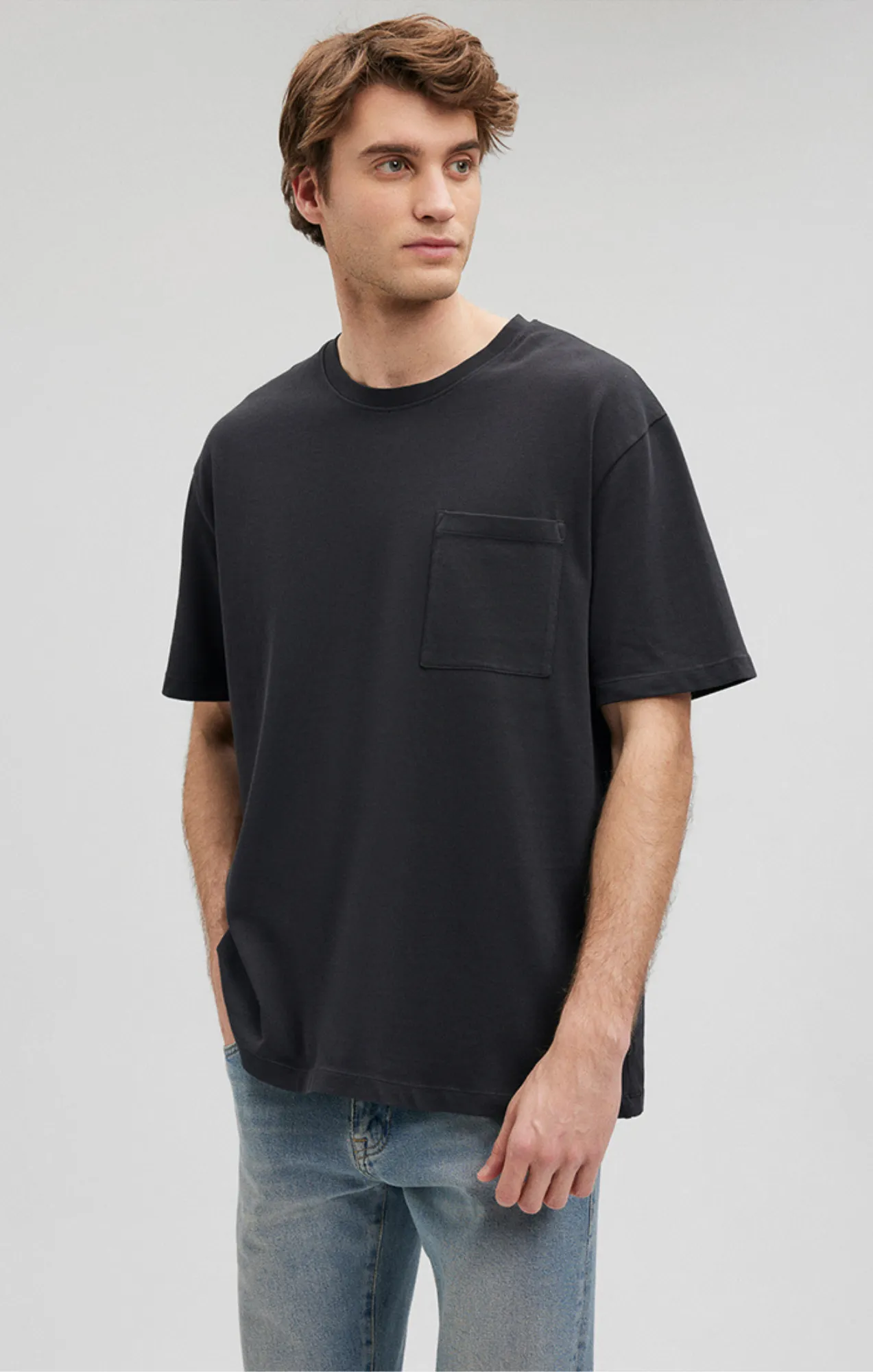 POCKET T-SHIRT IN PIRATE BLACK