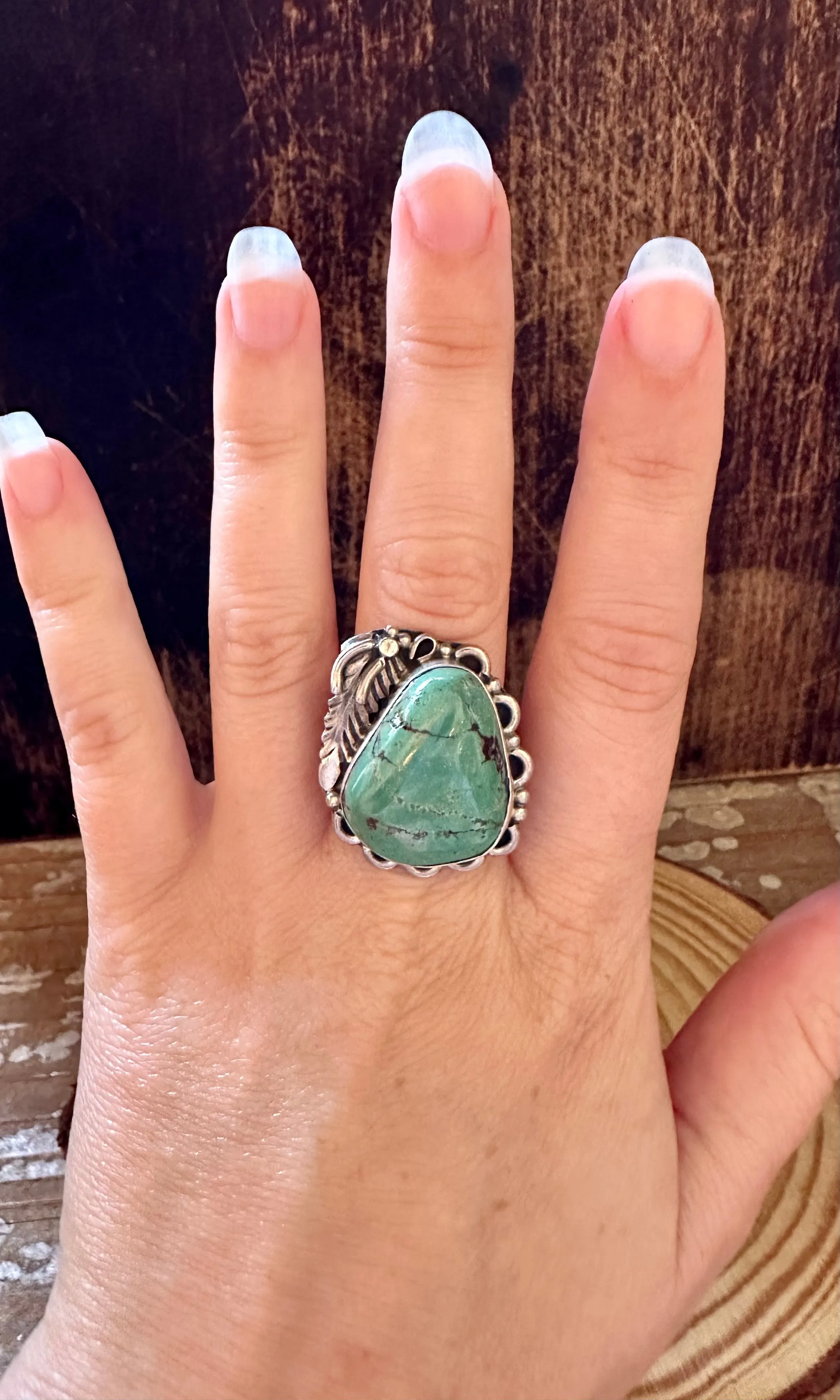 VINTAGE FINE FEATHER Silver & Turquoise Ring • Size 6 1/2