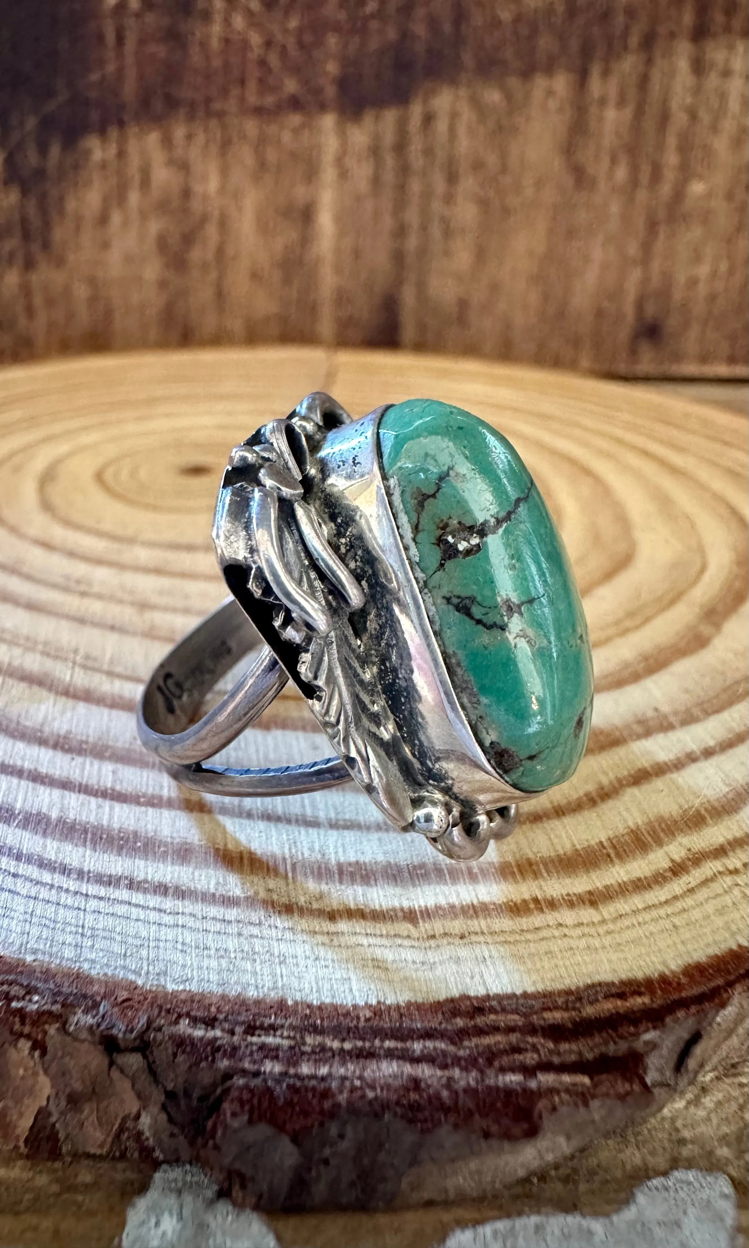 VINTAGE FINE FEATHER Silver & Turquoise Ring • Size 6 1/2