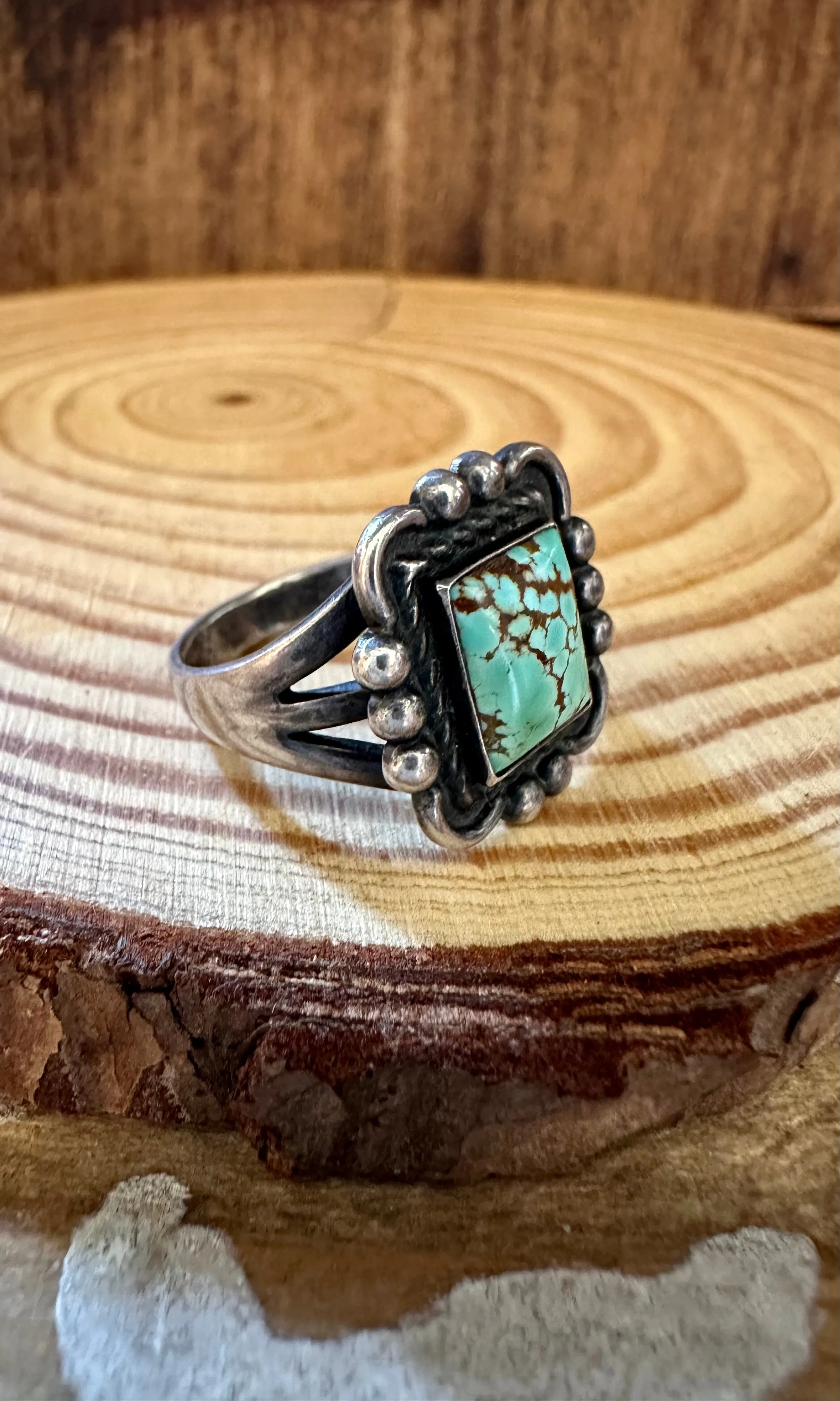 VINTAGE SQUARE ELEGANCE Sterling Silver and Turquoise Ring • Size 6 1/4